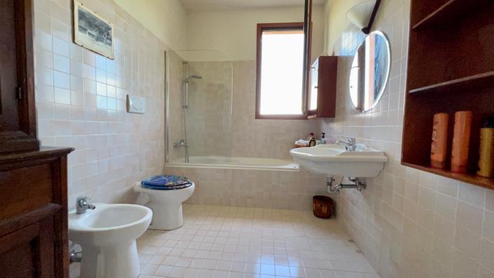 Image No.37-Ferme de 7 chambres à vendre à Scansano