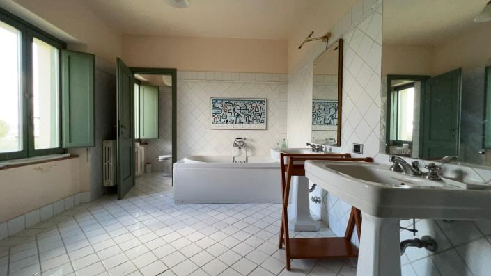 Image No.49-Ferme de 7 chambres à vendre à Scansano