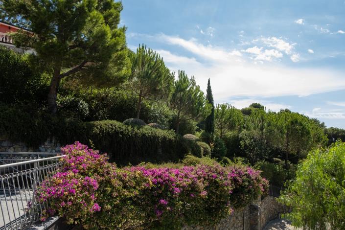 Image No.13-5 Bed House/Villa for sale