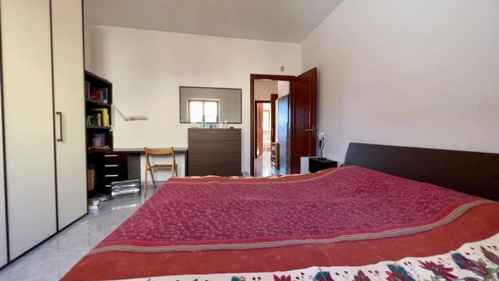 Image No.15-3 Bed Country House for sale