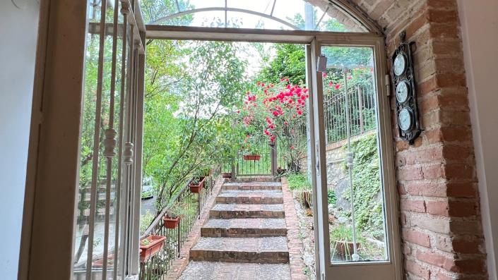 Image No.8-3 Bed Farmhouse for sale