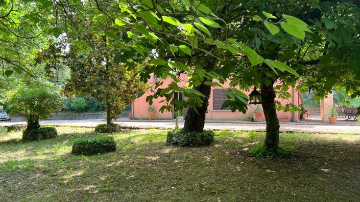 Image No.15-3 Bed Country House for sale