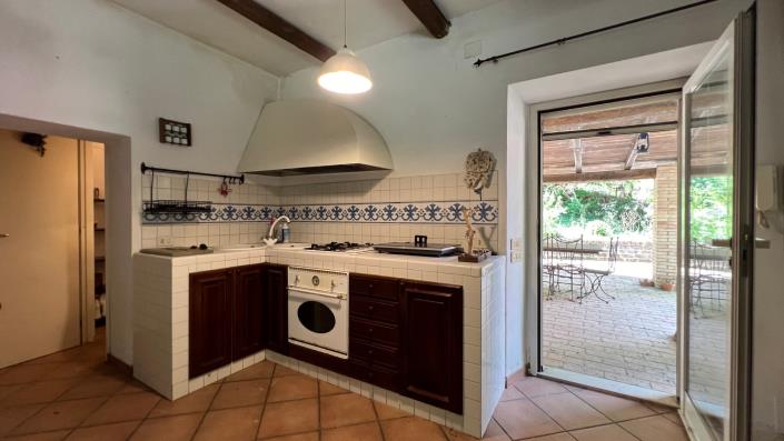 Image No.9-3 Bed Country House for sale