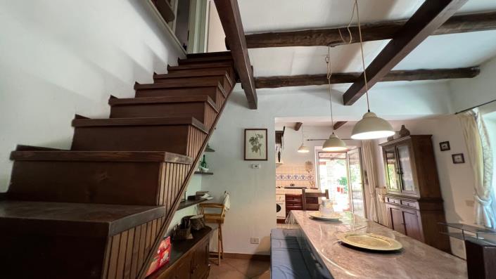 Image No.23-3 Bed Country House for sale