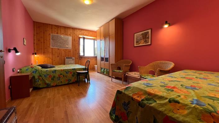 Image No.17-Appartement de 4 chambres à vendre à Rieti