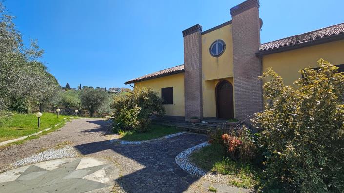 Image No.1-Villa de 4 chambres à vendre à Poggiio Nativo