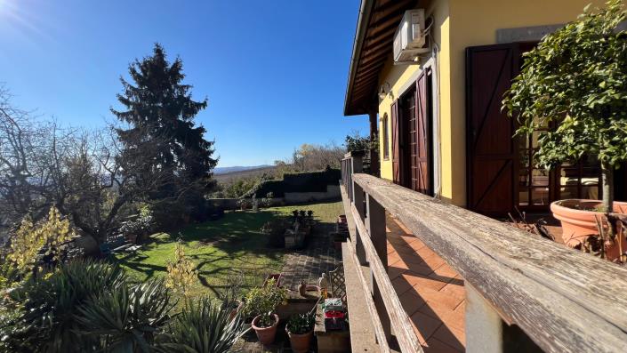 Image No.14-Villa de 6 chambres à vendre à Ronciglione