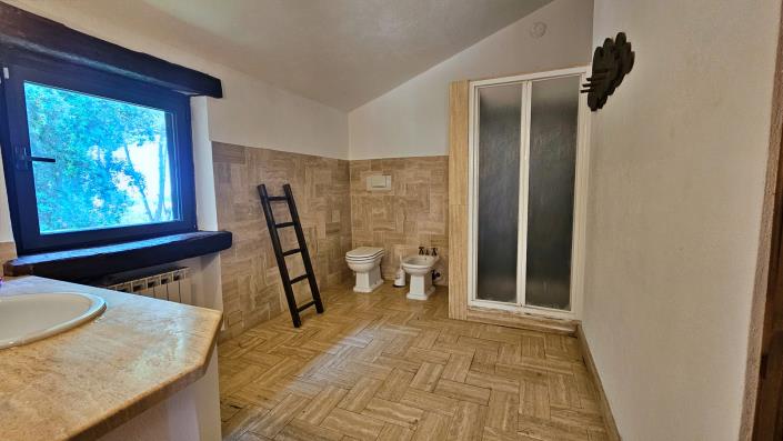 Image No.44-5 Bed Villa for sale