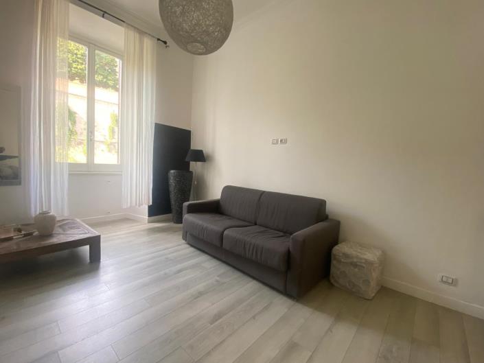 Image No.10-1 Bed Apartment for sale