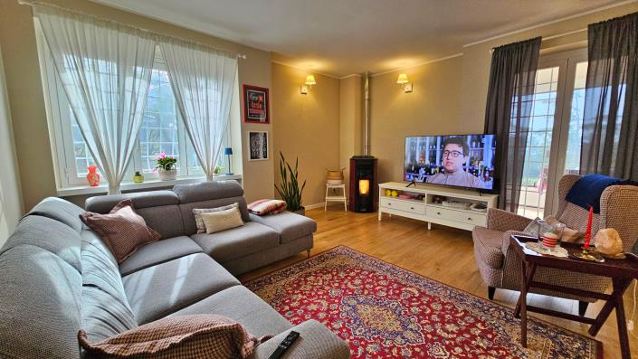 Image No.7-6 Bed Semi-Detached for sale