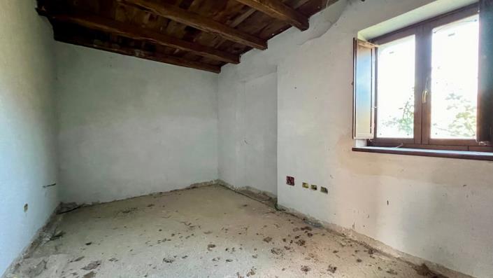 Image No.13-Propriété de pays de 11 chambres à vendre à Sellano