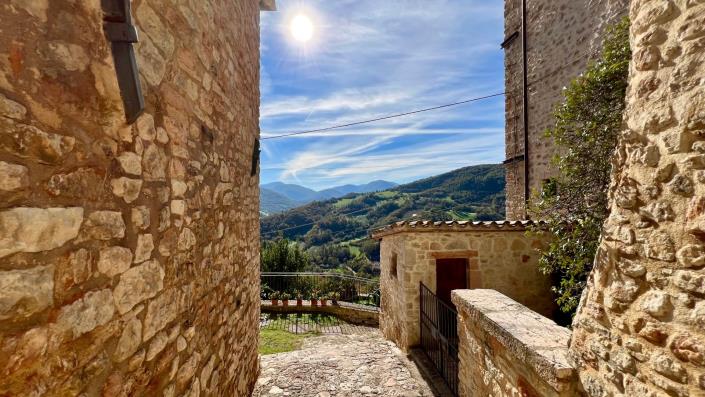 Image No.20-Propriété de pays de 11 chambres à vendre à Sellano