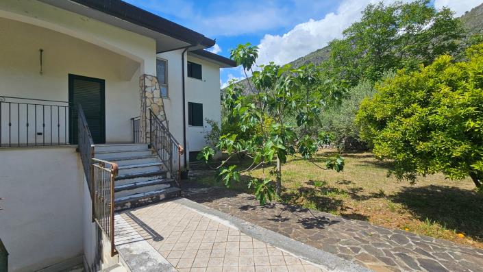 Image No.13-5 Bed Country Property for sale