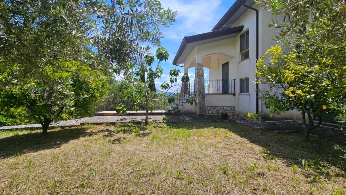 Image No.14-5 Bed Country Property for sale