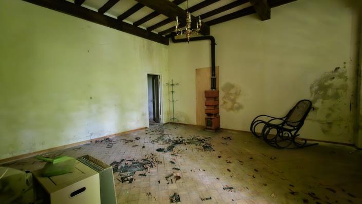 Image No.15-Chalet for sale