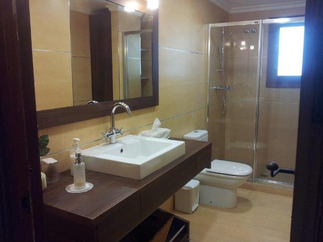 Image No.11-6 Bed Villa for sale