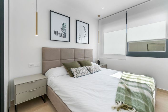 Image No.41-3 Bed Apartment for sale