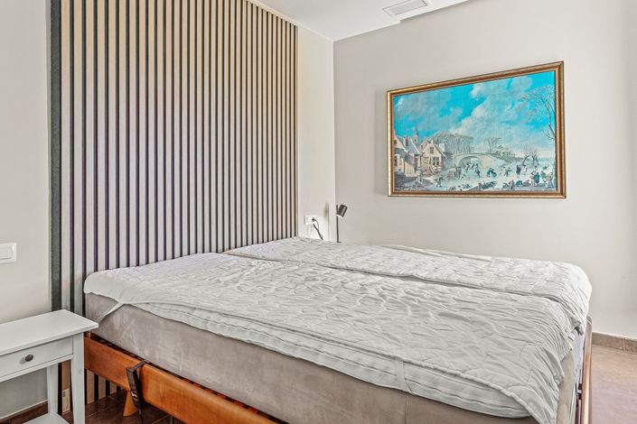 Image No.12-4 Bed Apartment for sale