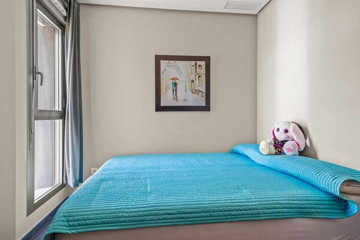 Image No.18-4 Bed Apartment for sale