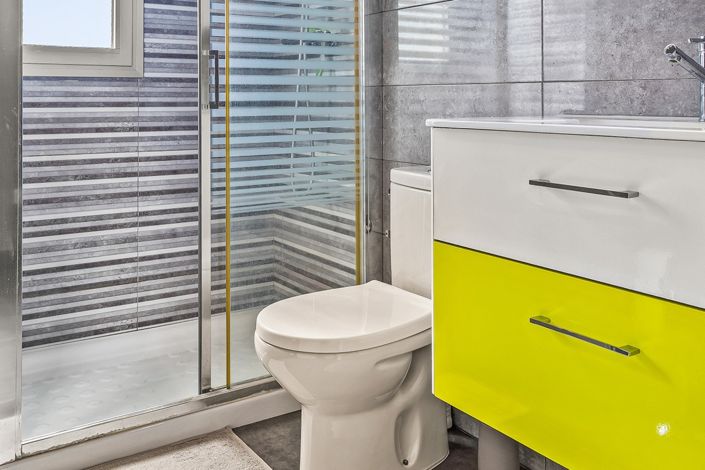 Image No.21-4 Bed Apartment for sale