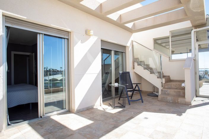 Image No.22-4 Bed Apartment for sale