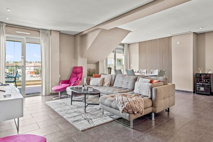 Image No.3-4 Bed Apartment for sale