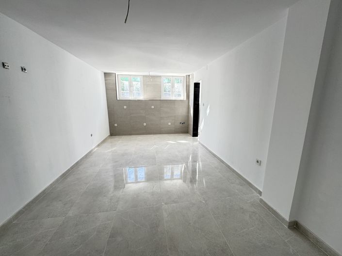 Image No.19-4 Bed Villa for sale