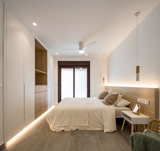 Image No.12-2 Bed Apartment for sale