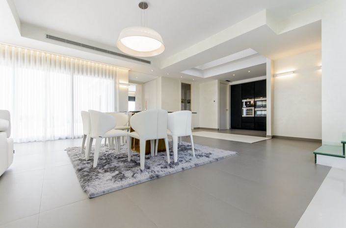 Image No.31-3 Bed Villa for sale