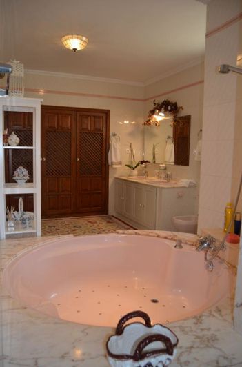 Image No.10-4 Bed Villa for sale