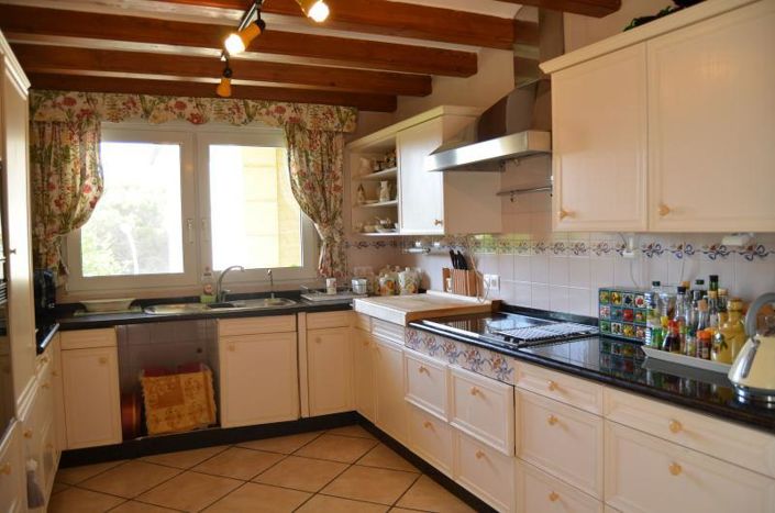 Image No.6-4 Bed Villa for sale