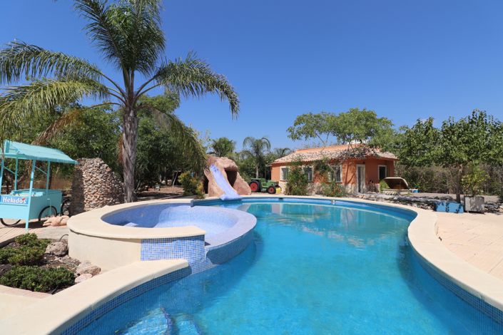 Image No.48-Villa de 7 chambres à vendre à Catral