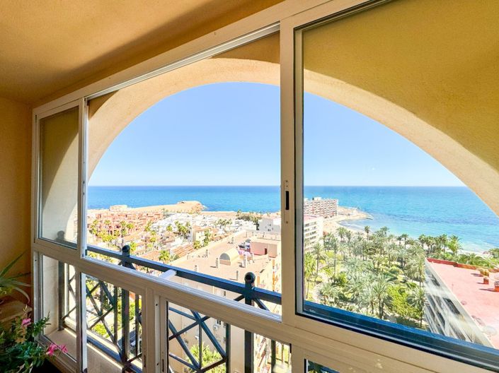 Image No.18-3 Bed Apartment for sale