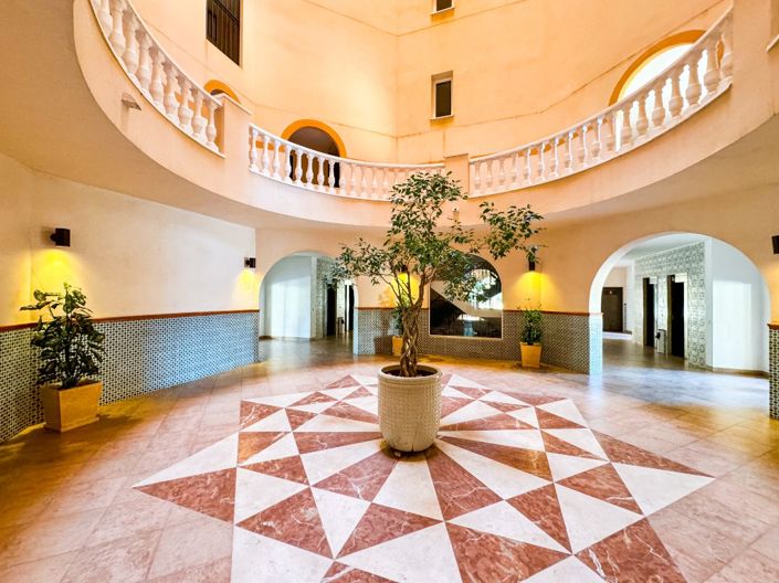 Image No.37-3 Bed Apartment for sale