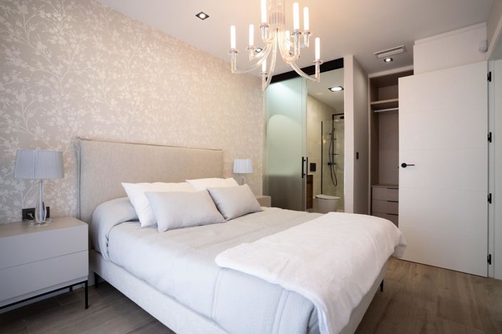 Image No.22-3 Bed Property for sale