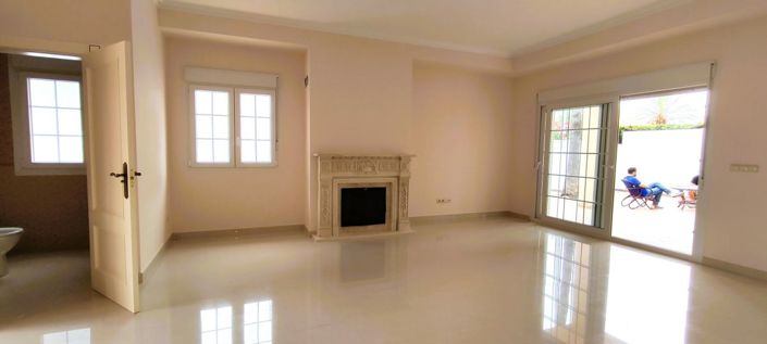 Image No.14-Villa de 4 chambres à vendre à Cabo Roig