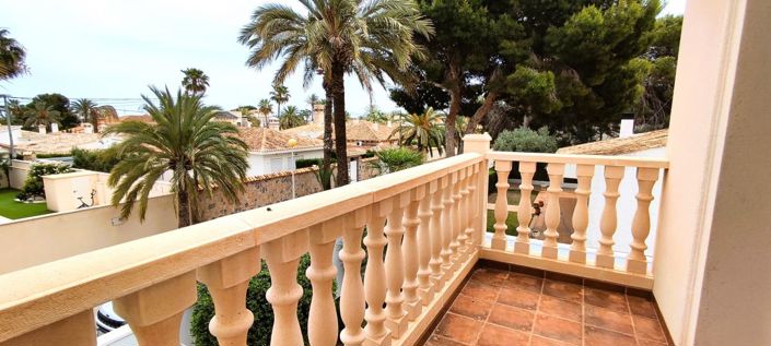 Image No.17-Villa de 4 chambres à vendre à Cabo Roig