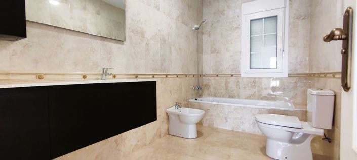 Image No.18-Villa de 4 chambres à vendre à Cabo Roig