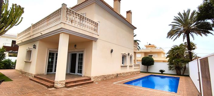 Image No.25-Villa de 4 chambres à vendre à Cabo Roig