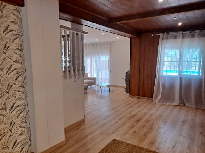 Image No.21-5 Bed Villa for sale