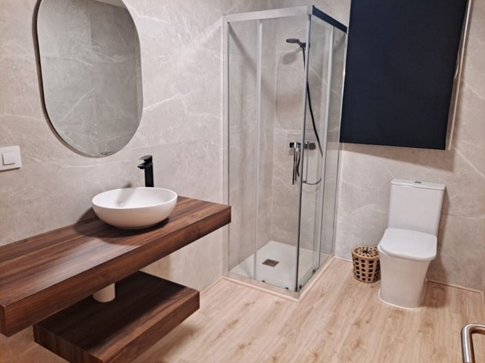 Image No.6-5 Bed Villa for sale