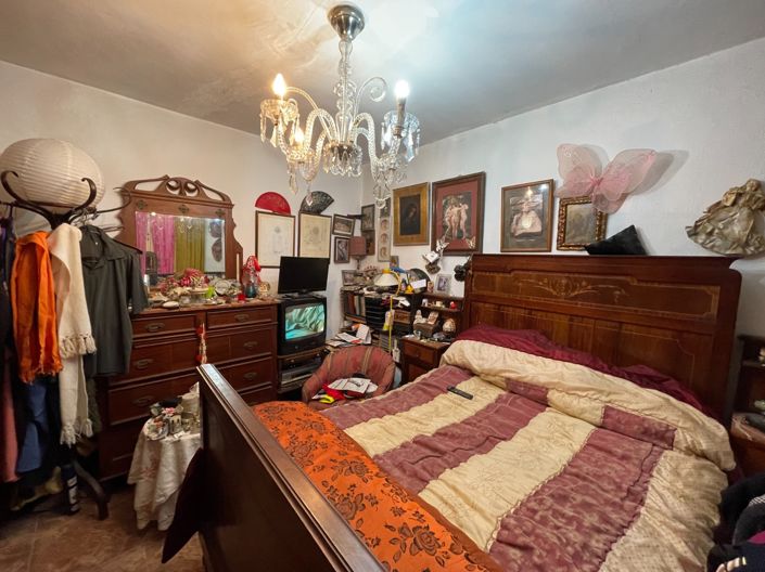 Image No.28-5 Bed Villa for sale