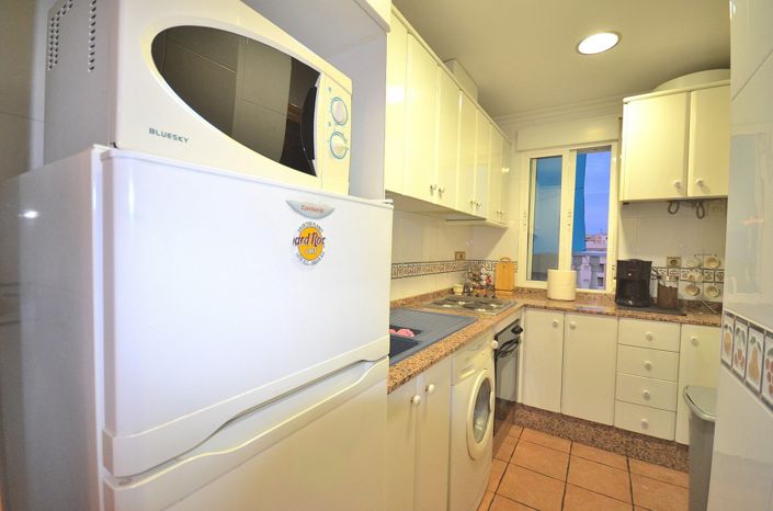 Image No.30-3 Bed Apartment for sale