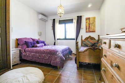 83171-villa-for-sale-in-bigastro-1913767-larg
