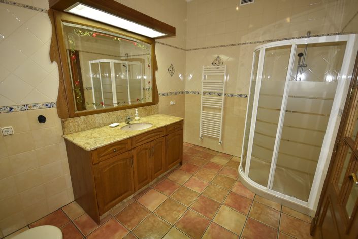 Image No.45-Villa de 6 chambres à vendre à La Matanza