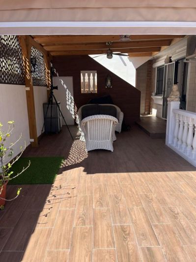 Image No.4-2 Bed Property for sale