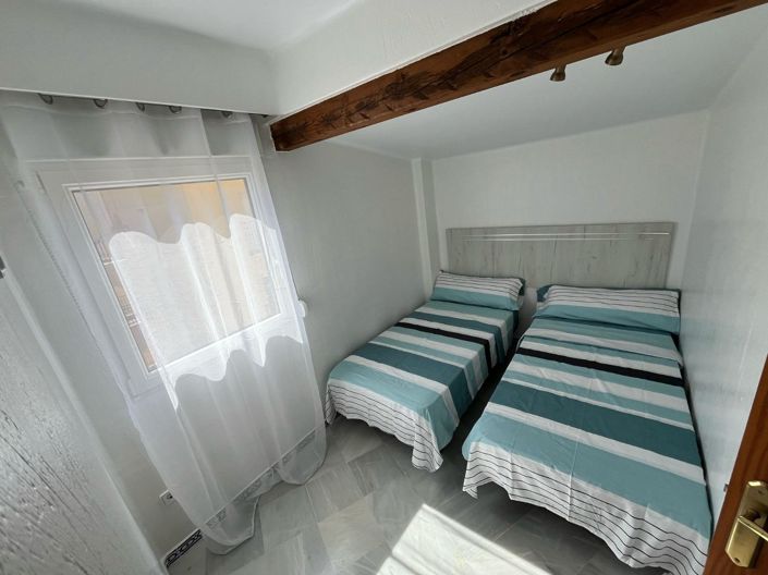 Image No.24-3 Bed Apartment for sale