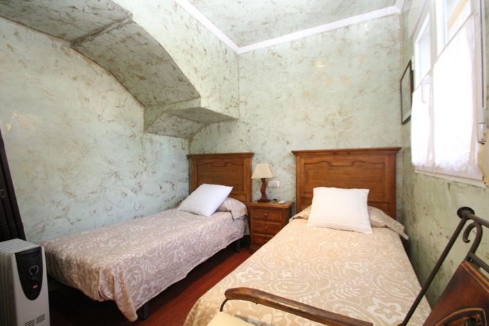 Image No.17-5 Bed Villa for sale