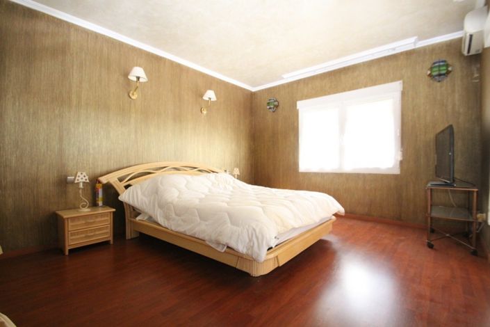 Image No.30-5 Bed Villa for sale