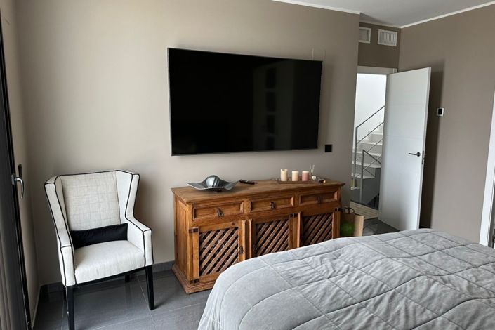 Image No.17-7 Bed Villa for sale